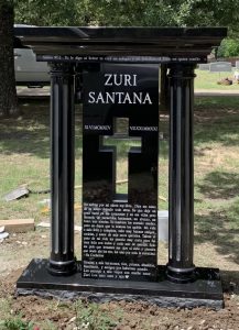Europae-style columnam style tombstone lapis sculptos