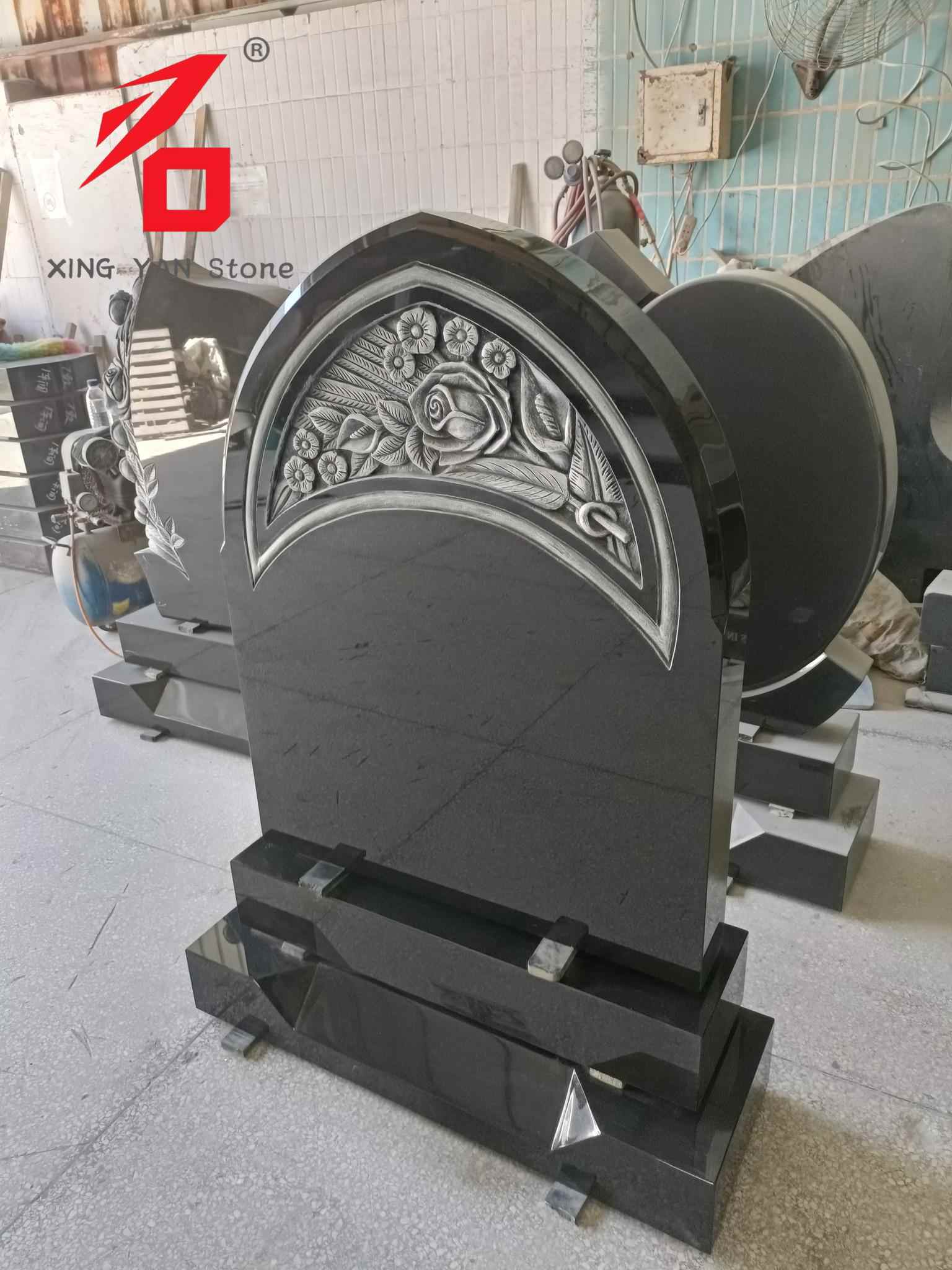 Rose-Sculptus Sepulchrum, Nigrum Granite Arcanum Sepulchrum