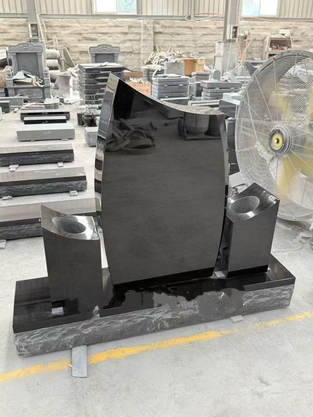 Xingyan customized geminus-post nigrum granite headstone